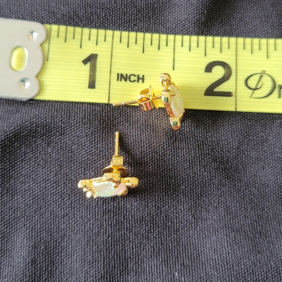 Opal turtle studs - Picture 3 of 3
